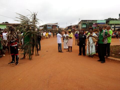 Nzɔɔ bʉ̂r ó lǖb  kɔ́ɔ́nzime ɨ́ lʉ́míí ɨ́ mbú2025