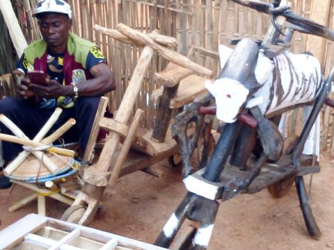 Nzɔɔ bʉ̂r ó lǖb  kɔ́ɔ́nzime ɨ́ lʉ́míí ɨ́ mbú 2025